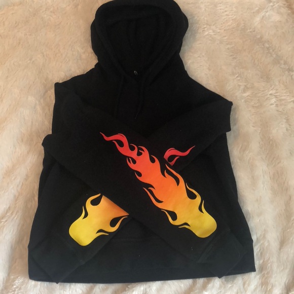 Hot Topic Flame Hoodie - Picture 1 of 2